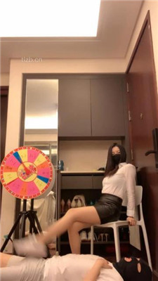 图片[16]_【宝爷】多双鞋全体重踩踏/骑脖/舔内裤_HD绳艺资源