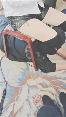 图片[20]_【美容院S】双S-叼丝袜/跪舔脏高跟/骑马/长靴踩踏_HD绳艺资源