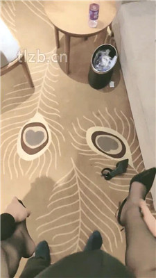 图片[9]_【狐妹】狂舔黑丝裸足/骑脖_HD绳艺资源