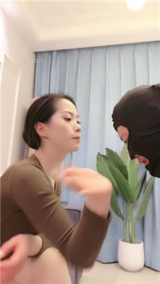 图片[9]_【晚晚】高跟踩踏/直接圣水/臭脚狂舔插嘴_HD绳艺资源