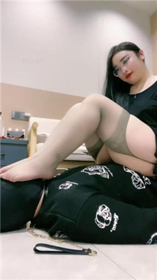 图片[17]_【小羊】骑马骑脖/喂漱口水/丝袜脚踩踏/掐脖窒息_HD绳艺资源