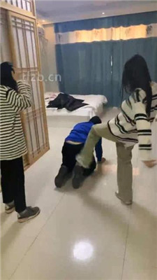 【精神小妹】双S-学生主-运动鞋白袜气味控制_HD绳艺资源