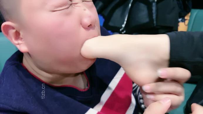 图片[7]_【梓S】KTV-群调S玩虐老板/骑脖/踩踏【完整版】_HD绳艺资源