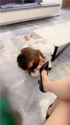 图片[14]_【妆主大大】母畜-训练/遛狗爬行/反绑艺术舔/物化鞋架_HD绳艺资源