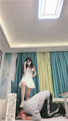 图片[8]_【月影儿】开发暗恋者做狗-高跟踩踏/脚插嘴_HD绳艺资源