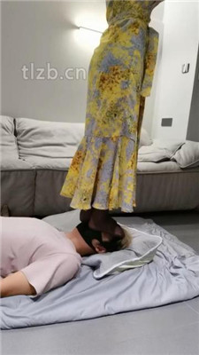 图片[8]_【安安】高难度挑战踩狗头/黑丝高跟全体重踩踏_HD绳艺资源