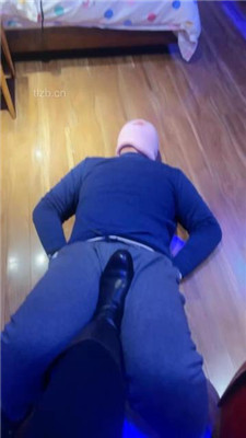 图片[8]_【毛绒月亮】长靴提档/抽耳光/踩踏闻白袜/脚插嘴_HD绳艺资源