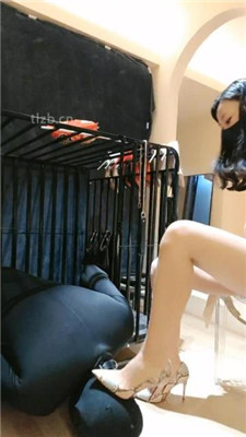 图片[10]_【稚惜】车模美腿S-囚禁狗笼虐_HD绳艺资源