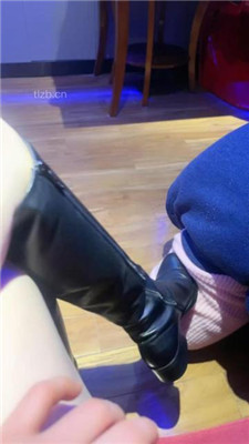 图片[18]_【毛绒月亮】妩媚长靴S-耳光踢踹口水_HD绳艺资源