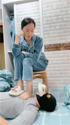 图片[3]_【九蛇大大】脏拖鞋踩狗/腿绞窒息/掐乳_HD绳艺资源