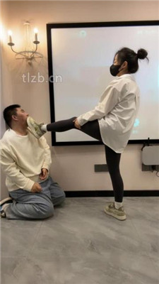 图片[14]_【辣姐】楼梯间公开处刑遛狗_HD绳艺资源