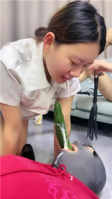 图片[2]_【瑶瑶】情侣奴-奴下奴-舔臭脚/吃丝袜/嘴叼黄瓜/加官窒息_HD绳艺资源