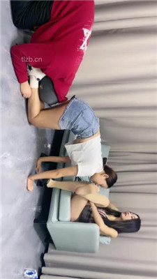 图片[4]_【瑶瑶】情侣奴-奴下奴-舔臭脚/吃丝袜/嘴叼黄瓜/加官窒息_HD绳艺资源