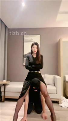 图片[12]_【南乔大大】骑脖/抽耳光/赏赐圣水口水/跪舔黑丝高跟_HD绳艺资源