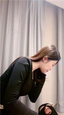 图片[14]_【南乔大大】骑脖/抽耳光/赏赐圣水口水/跪舔黑丝高跟_HD绳艺资源