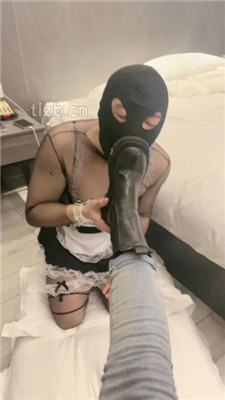 图片[5]_【绝美兔绳艺导师】短靴黑丝踩虐CD变装狗_HD绳艺资源