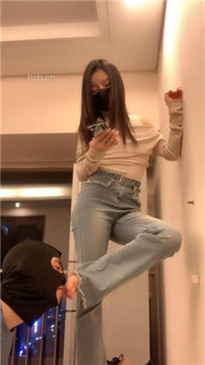 图片[6]_【宝爷】掐乳踩乳/喂浓痰/骑脖/舔脚【完整版】_HD绳艺资源