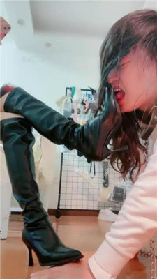 图片[16]_【桃子老师】骑马胯下辱/训练/高跟长靴踩/嘴塞袜子罚跪_HD绳艺资源