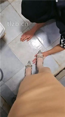 图片[17]_【嘉妮】御姐S-高跟踩踏闻舔/板子虐打_HD绳艺资源