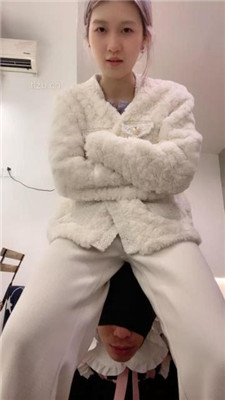 图片[14]_【甜味药丸】调变装狗-原味脚插嘴/丝袜捂脸窒息/骑狗脖/喂圣水_HD绳艺资源