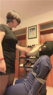 【塞拉绳艺导师】绳艺技巧拖鞋连环抽耳光_HD绳艺资源