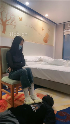 图片[5]_【小雅老师】全体重踩踏/圣水泡面/加料面包喂食_HD绳艺资源