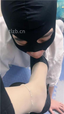 图片[3]_【木子大大】狗儿子舔主人的脏鞋底_HD绳艺资源