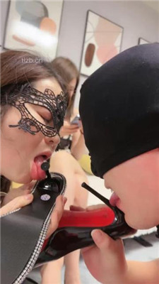 图片[17]_【北京嘟嘟】美丝+女摄影师虐废夫妻奴_HD绳艺资源