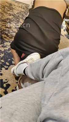 图片[2]_【舒苒】运动后脏鞋白袜黑丝辱狗_HD绳艺资源