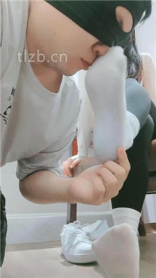 图片[16]_【妮蔻】艺术闻鞋/碾压狗头/白袜塞嘴【完整版】_HD绳艺资源