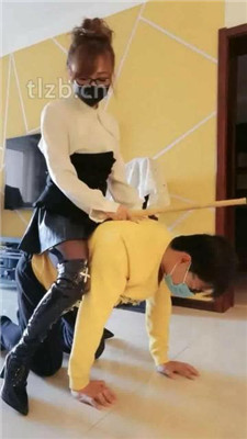 图片[12]_【魔鬼天使】美女家教上门补课-高跟长靴踩虐/衣架训练_HD绳艺资源