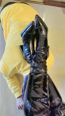 图片[16]_【魔鬼天使】美女家教上门补课-高跟长靴踩虐/衣架训练_HD绳艺资源