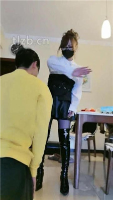 图片[17]_【魔鬼天使】美女家教上门补课-高跟长靴踩虐/衣架训练_HD绳艺资源