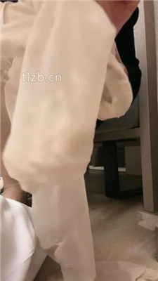 图片[17]_【奈奈】原味肉丝脚捂脸/脏短靴踩踏_HD绳艺资源