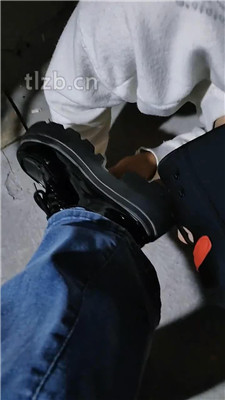 【月岚】刑房囚禁-遛狗爬行-踩踏碾压_HD绳艺资源