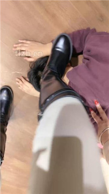 图片[12]_【冰诺】长靴踢踹踩虐/脚插嘴/物化座椅_HD绳艺资源