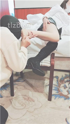 图片[8]_【美容院S】赏赐圣水/舔靴底/肉丝诱惑_HD绳艺资源