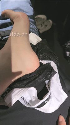 图片[8]_【禾未】车内黑丝美腿诱惑调【完整版】_HD绳艺资源