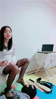 图片[12]_【艾琳】老师挑战差生-骑马虐打/跪舔美足/脚插嘴_HD绳艺资源