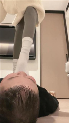 图片[19]_【阿月大王】瑜伽裤S-运动鞋/雪地靴-碾狗爪/踩头深喉_HD绳艺资源