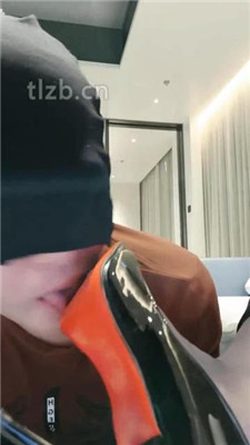 图片[12]_【安琪】情侣奴-奴下奴-跪舔臭脚/闻高跟/踩踏绳艺技巧【双视角版】_HD绳艺资源