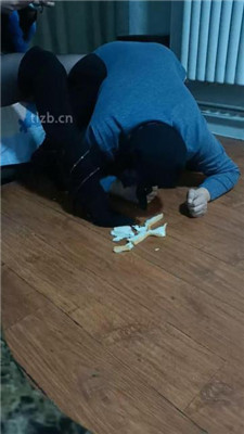 【水仙】长靴踩踏喂食_HD绳艺资源