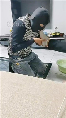 【广东迪迪】伺候沐足-白袜裸足恋足舔【双视角版】_HD绳艺资源