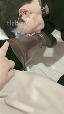 图片[2]_【樊樊】舔长靴/白袜踩脸/插嘴/插嘴/高跟踩乳_HD绳艺资源