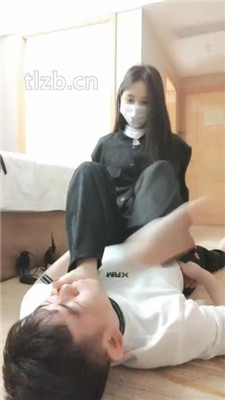 图片[11]_【花花子】裸足深喉/揪耳朵/踩踏/反绑掐乳_HD绳艺资源