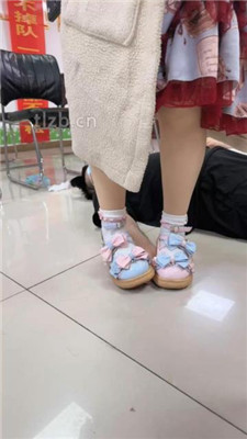 图片[11]_【尤物大大】会议室多素人S群调-骑马/舔脏鞋臭脚/转胯踩踏_HD绳艺资源