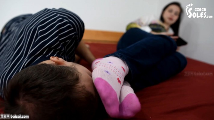 图片[10]_165小时剧情艺术训练踩踏闻舔脚喂食751部完美搬站合集！_HD绳艺资源