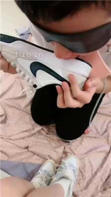 图片[12]_【苏晗】健身后原味鞋袜踩虐/揪耳朵_HD绳艺资源