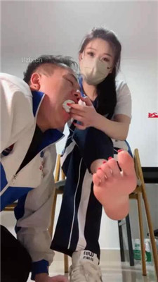 图片[8]_【甜心教主】学生服诱惑-超臭白袜气味辱/嘴洗袜子_HD绳艺资源