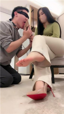 图片[8]_【小x大王】狗链遛狗/高跟美腿崇拜/耳光/踩狗舌_HD绳艺资源